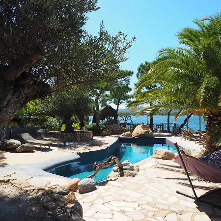 Aparthotel Maranatha, Front De Avec