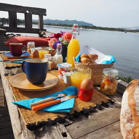 Aparthotel Maranatha, Front De Avec