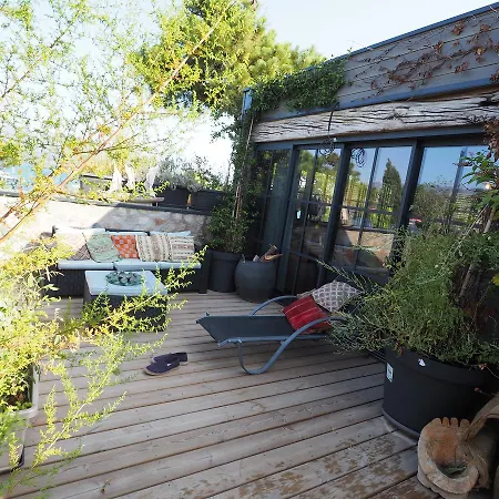 Maranatha, Front De Avec