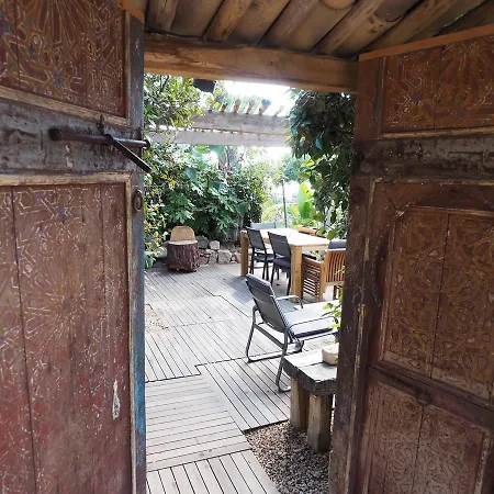 Maranatha, Front De Avec