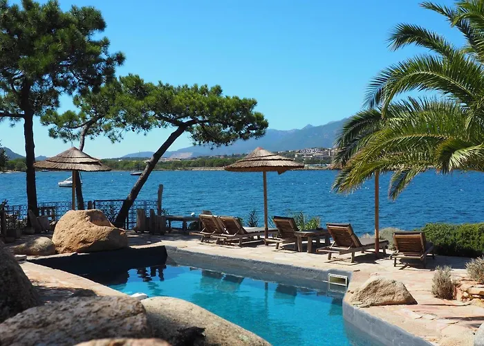 Maranatha, Front De Avec 4*