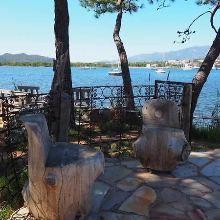 Maranatha, Front De Avec Porto-Vecchio (Corsica)