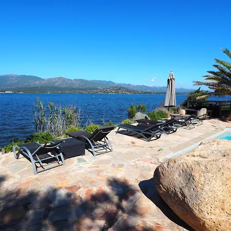 Maranatha, Front De Avec 4*