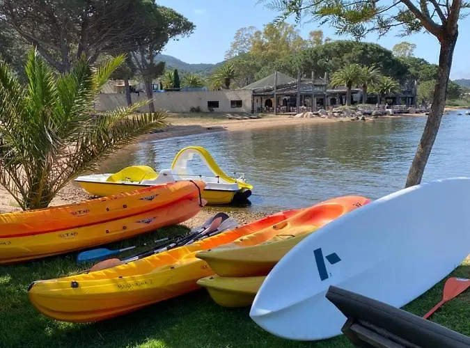 Maranatha, Front De Avec 4* 维琪奥港