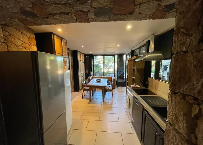 Maranatha, Front De Avec