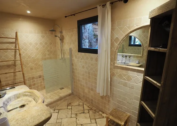 Apart-hotel Maranatha, Front De Avec Porto-Vecchio (Corsica)