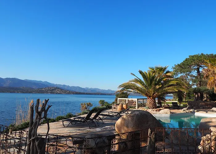 Maranatha, Front De Avec 4*